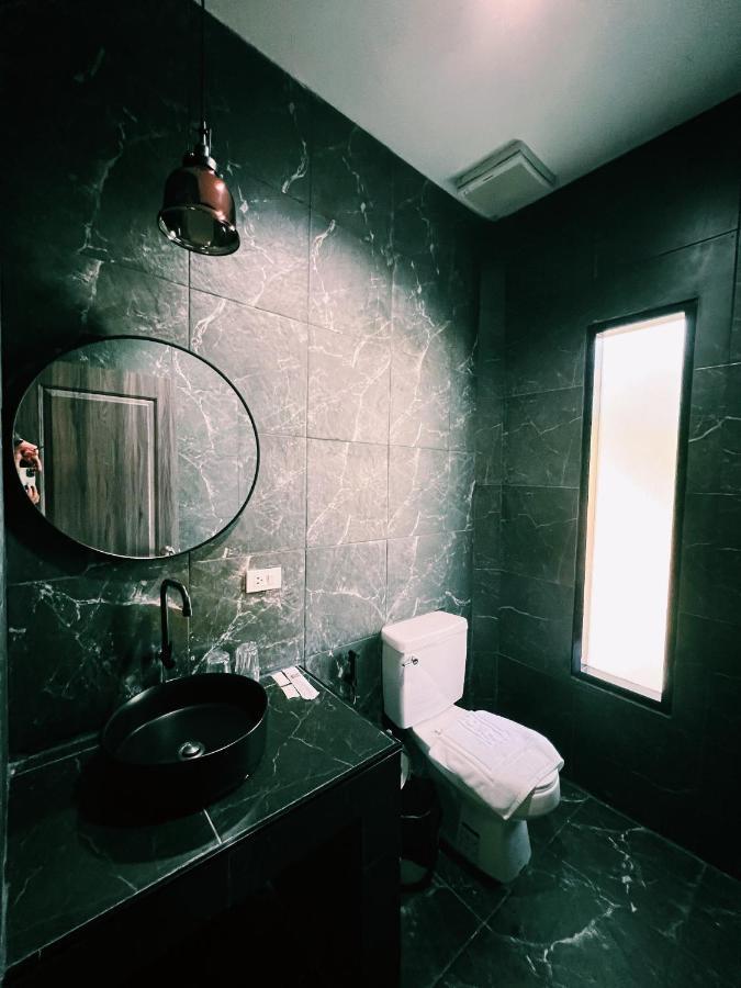 Vivi Hotell Phuket